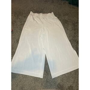 Softstreme High-Rise Wide-Leg Cropped Pant size 8